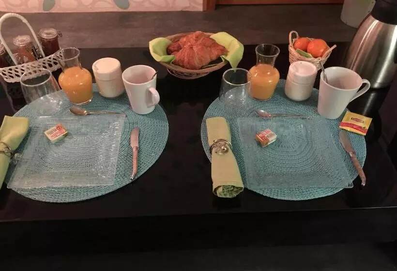 ベッドアンドブレックファースト Le Lagon