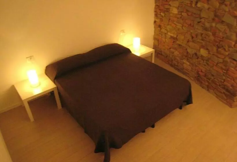 تختخواب و صبحانه Rinathos Guesthouse