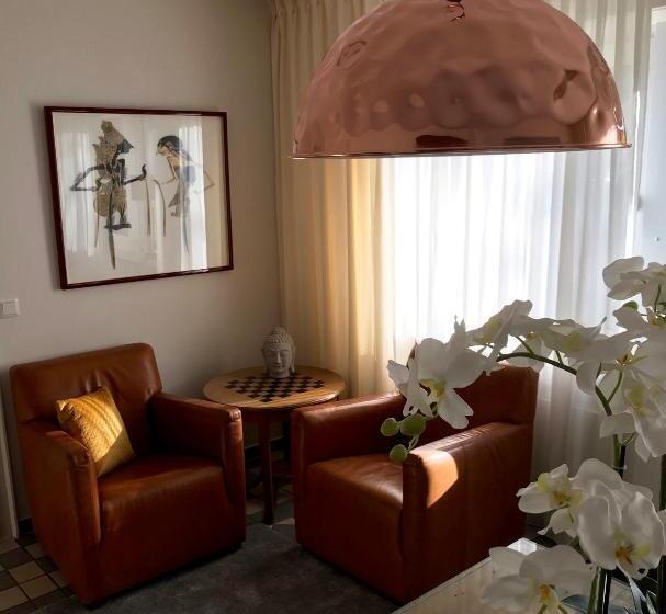 Bed & Breakfast Haus Unter Den Linden