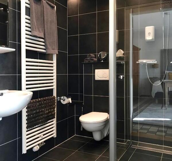 Bed & Breakfast Haus Unter Den Linden