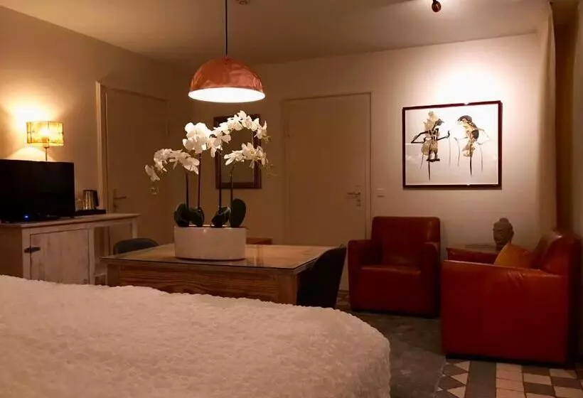 Bed & Breakfast Haus Unter Den Linden