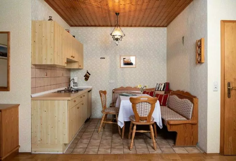 ホテル Bauernhof Flucher Plaschg