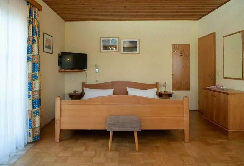 ホテル Bauernhof Flucher Plaschg