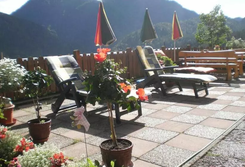 هتل Bichlhof Riedenberg
