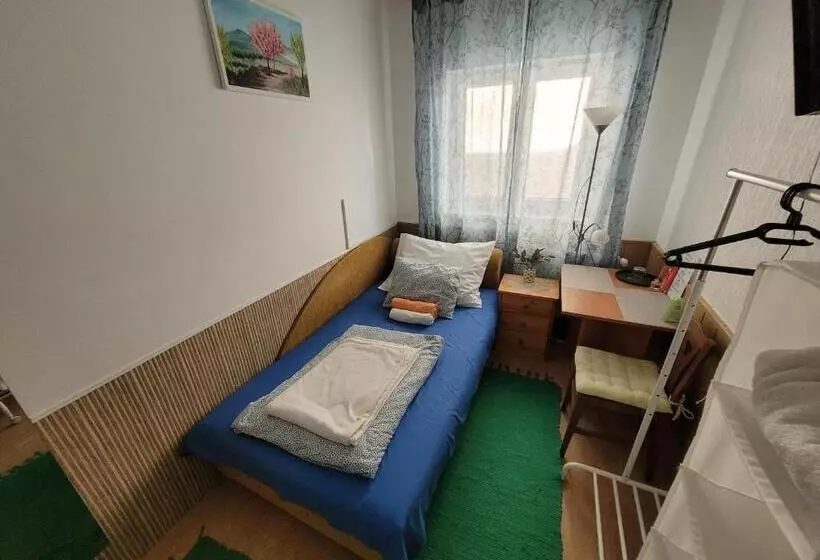 پانسیون Brindza Vendégház