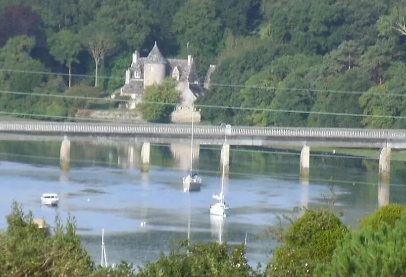 Majatalo Chambres D Hôtes Vue Mer Entre Plestin Les Grèves Et Locquirec