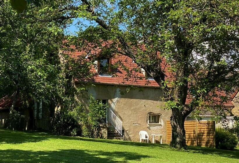 צימר Domaine Les Bertrands