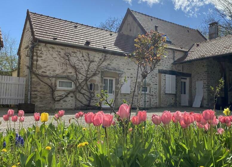 צימר Domaine Les Bertrands