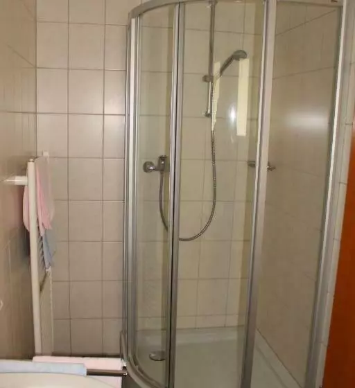 Aamiaismajoitus (B&B) Martinshof