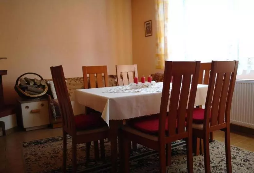 Aamiaismajoitus (B&B) Penzion Jaraba