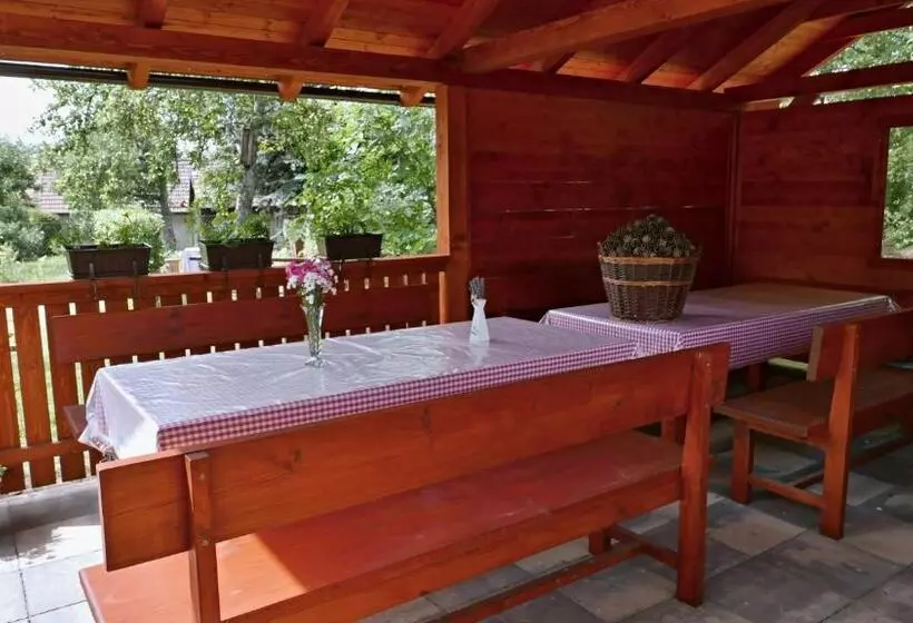 Aamiaismajoitus (B&B) Penzion Jaraba