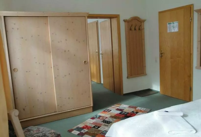 Garni Pension Andrä