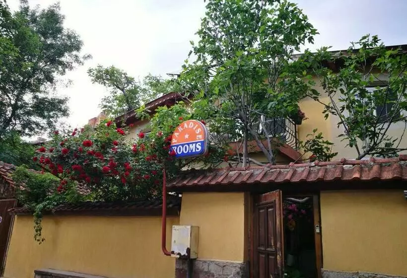 Hotel Paradise