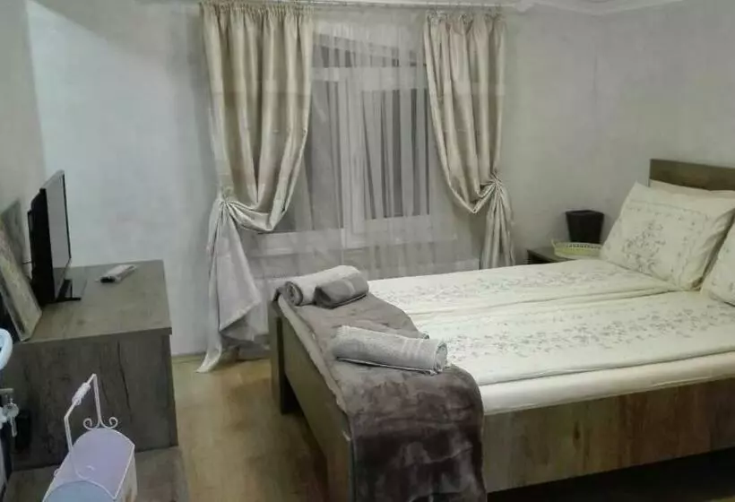 Hotel Paradise