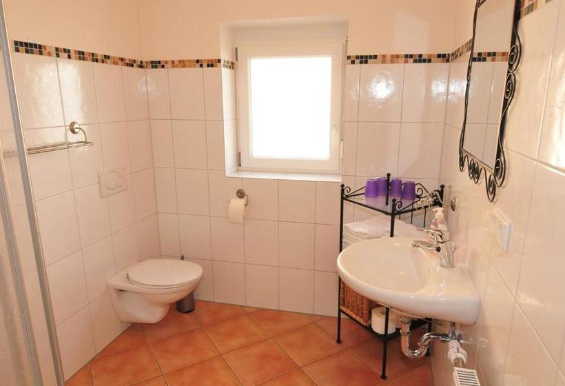 Pensão Apartments Sunny Place