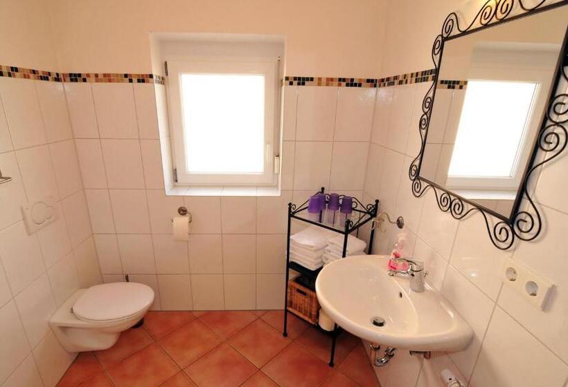 Pensão Apartments Sunny Place