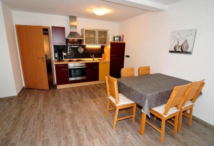 Pensão Apartments Sunny Place