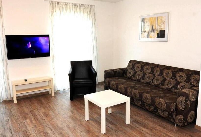 Pensão Apartments Sunny Place