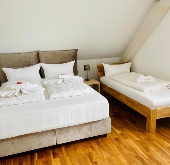 Pensão Apartments Sunny Place