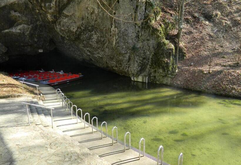 بنسيون Apartmány Jedovnice