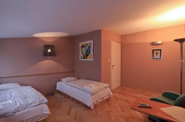 Majatalo Penzion Bránabeskyd