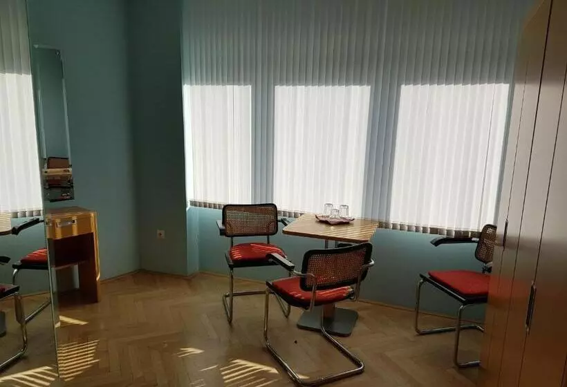 Majatalo Penzion Bránabeskyd