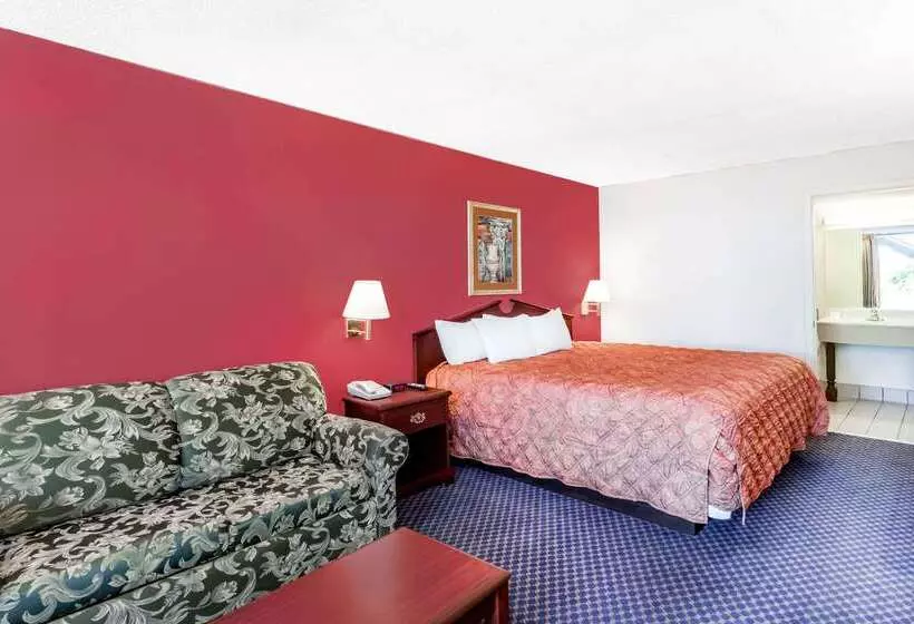 בית מלון כפרי Days Inn By Wyndham Martin