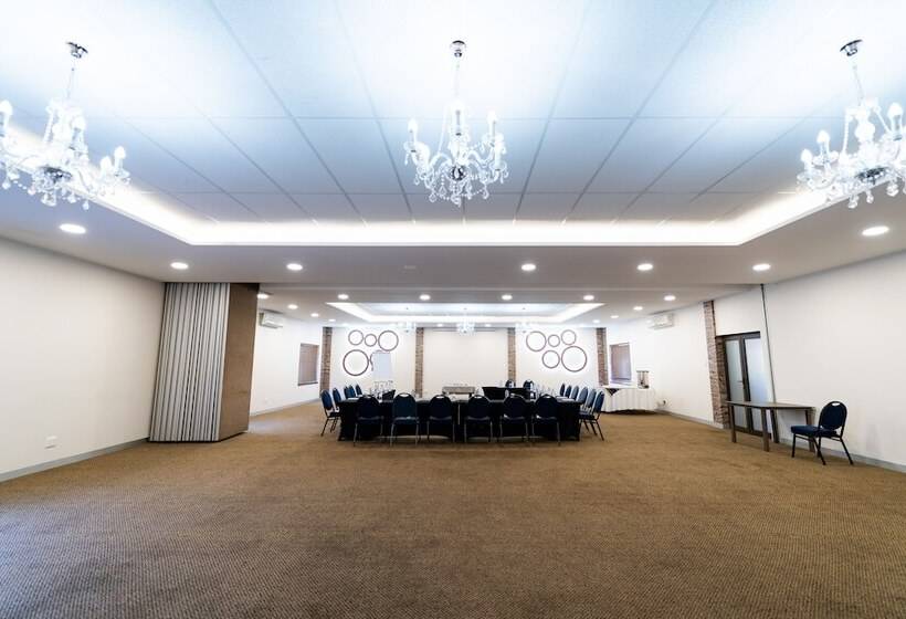 호텔 Gooderson Drakensberg Gardens Golf & Spa Resort