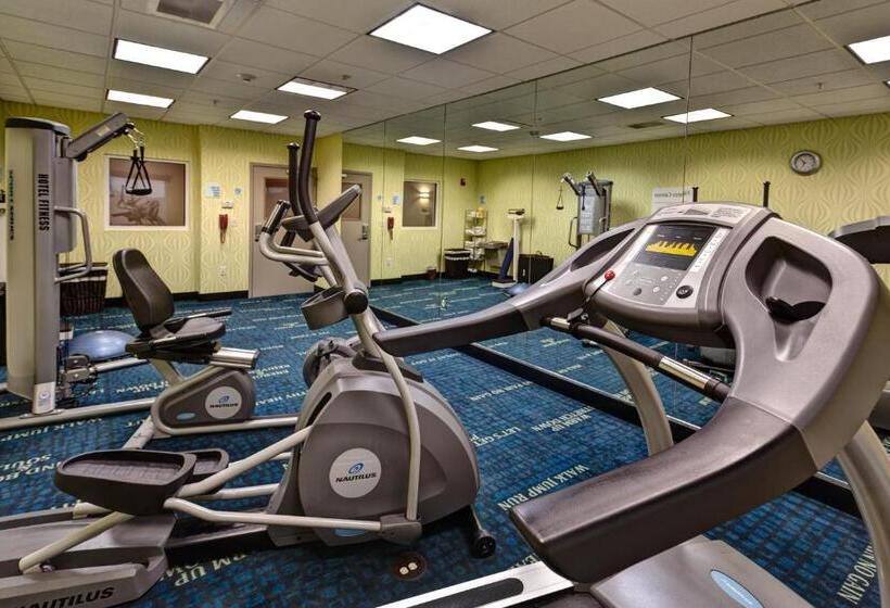 فندق Holiday Inn Express Northwest Maize, An Ihg