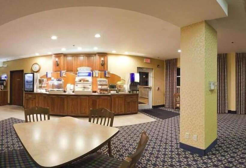 Holiday Inn Express Hotels & Suites Mountain Home, An Ihg