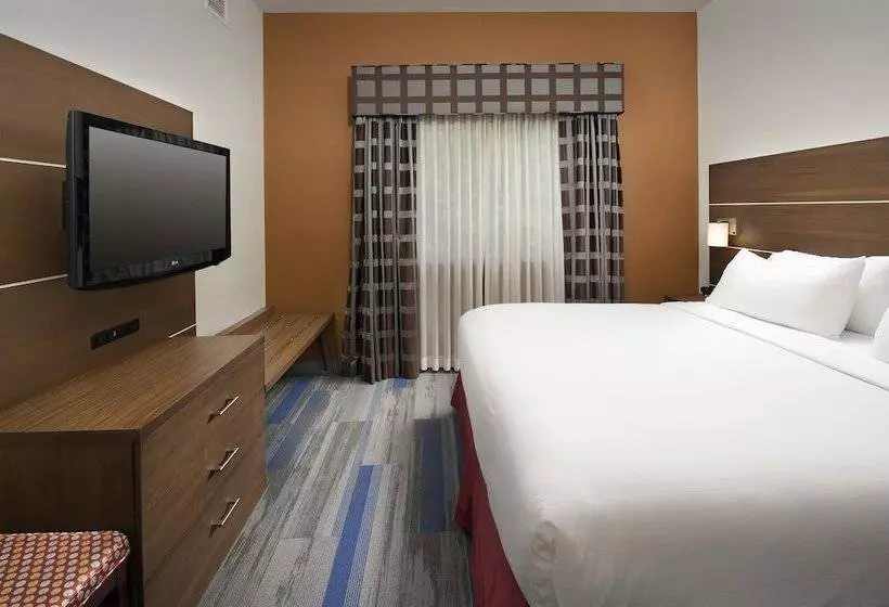 בית מלון כפרי Holiday Inn Express & Suites Charlottesville Ruckersville, An Ihg
