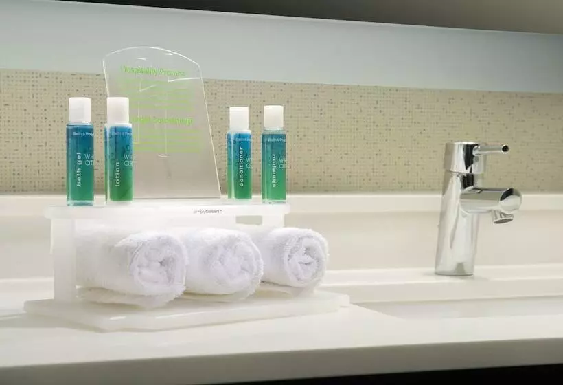 בית מלון כפרי Holiday Inn Express & Suites Charlottesville Ruckersville, An Ihg