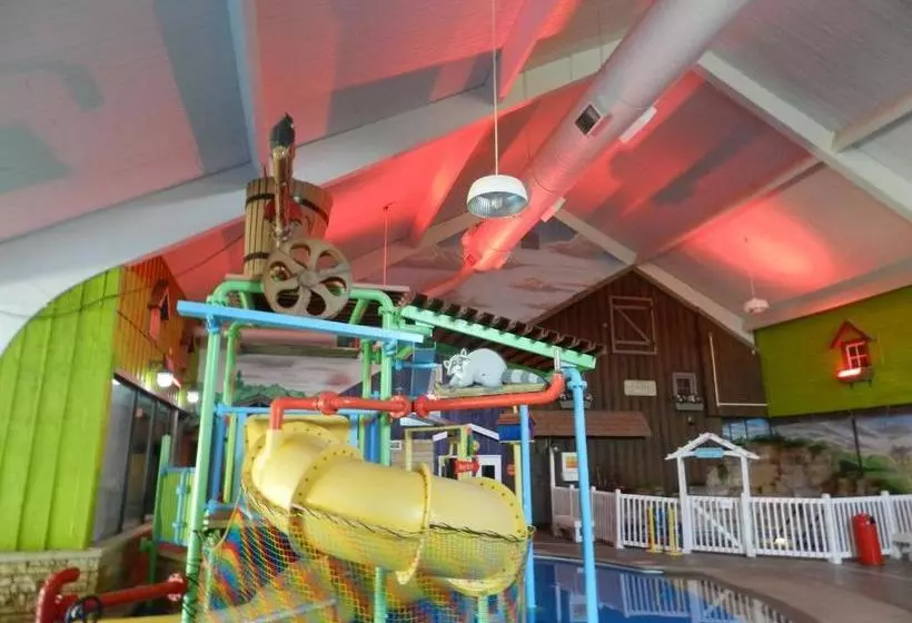 호텔 Wasserbahn Waterpark Smock  & Resort