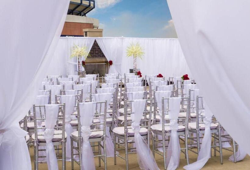 ホテル Renaissance Boston Patriot Place