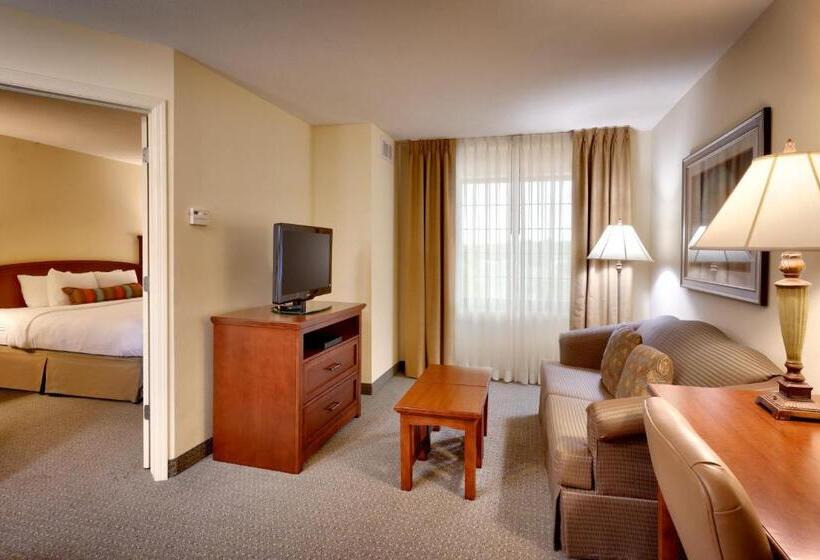 هتل Staybridge Suites Omaha 80th And Dodge, An Ihg