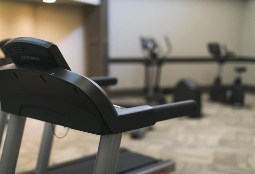 فندق The Ridges Resort On Lake Chatuge