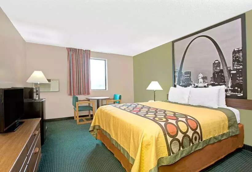 모텔 Super 8 By Wyndham Eureka/six Flags Nearby