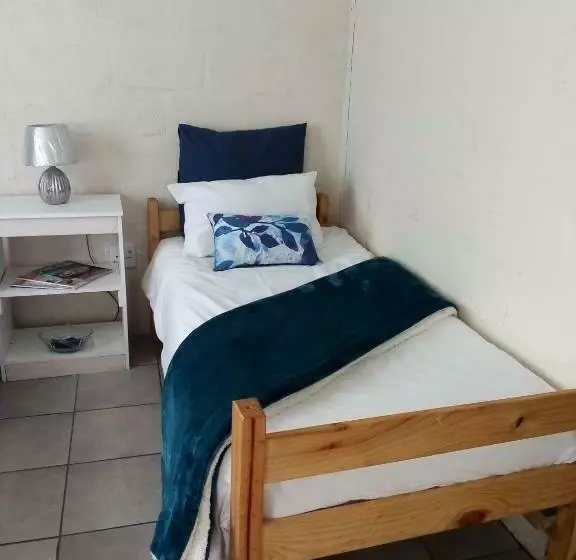 Aamiaismajoitus (B&B) Amelia's Cottage