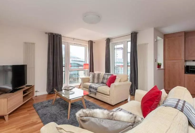 Dreamhouse Apartments Edinburgh Holyrood Park