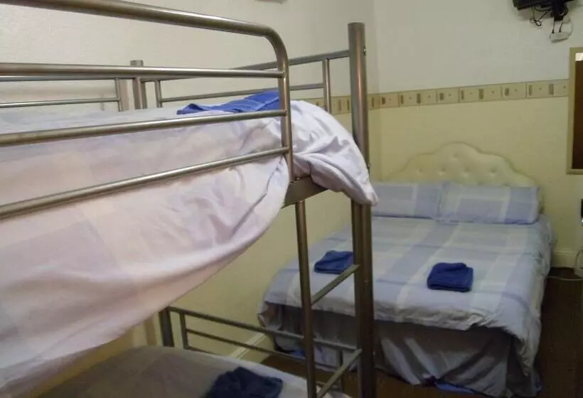 ホテル Ardwick House