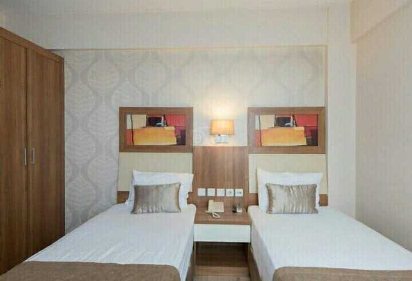 هتل Baylan İzmir