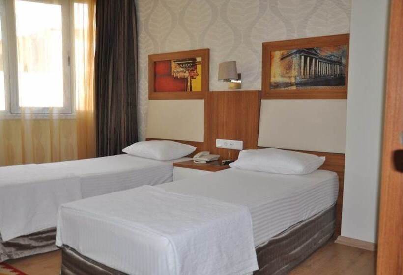 هتل Baylan İzmir