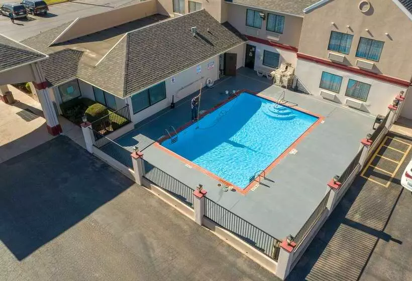 Отель Best Western Abilene Inn And Suites