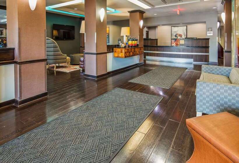 Отель Best Western Plus Olathe