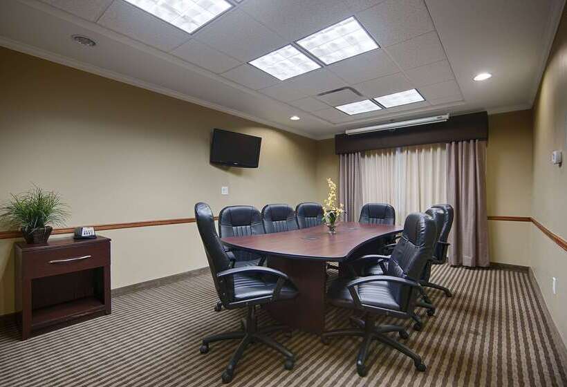 Отель Best Western Plus Olathe