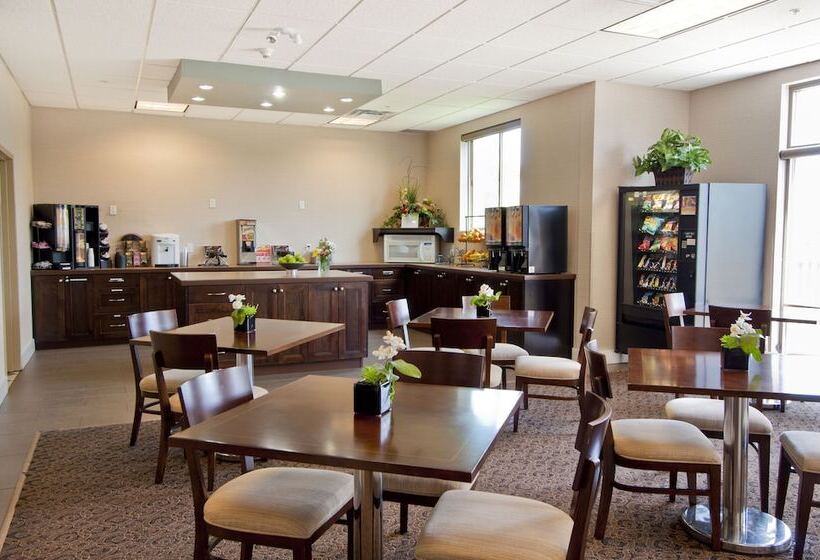 בית מלון כפרי Comfort Inn & Suites