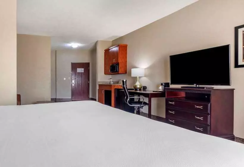 Отель Comfort Suites Granbury