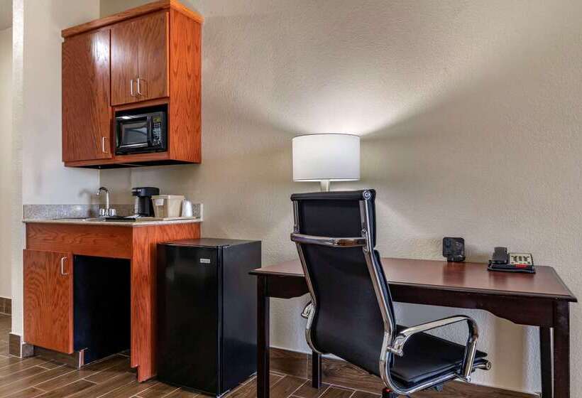 ホテル Comfort Suites Granbury