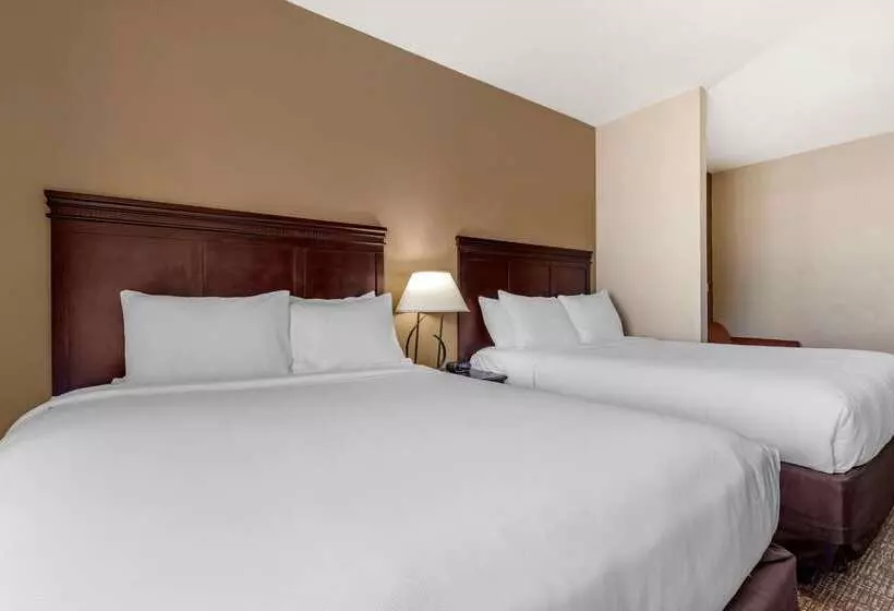 Отель Comfort Suites Granbury