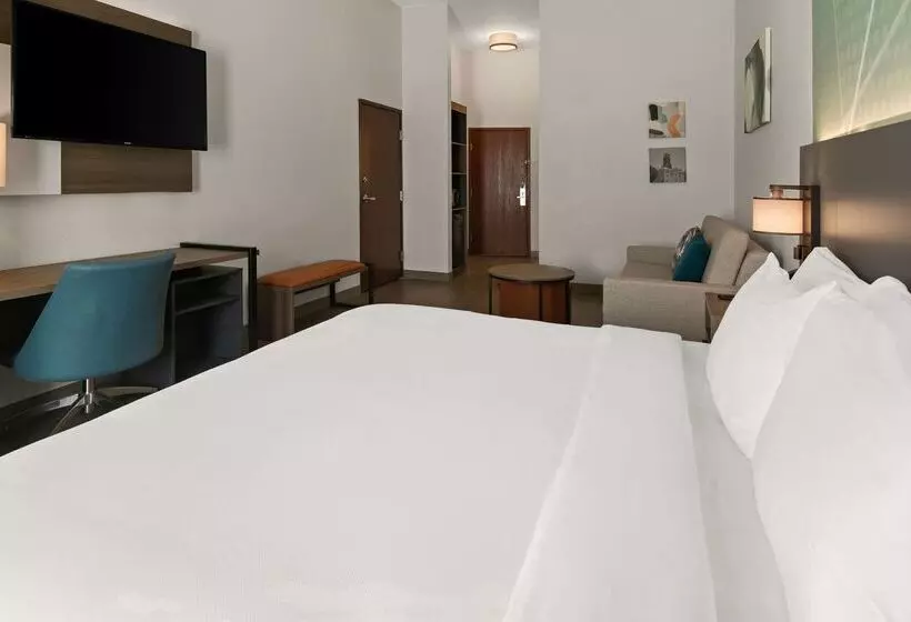 Отель Comfort Suites Granbury